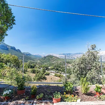 Apartment Gurosai